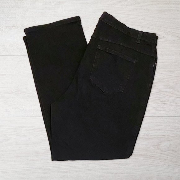 NWOT Style & Co Black Wash Straight Leg Jeans - Picture 3 of 3